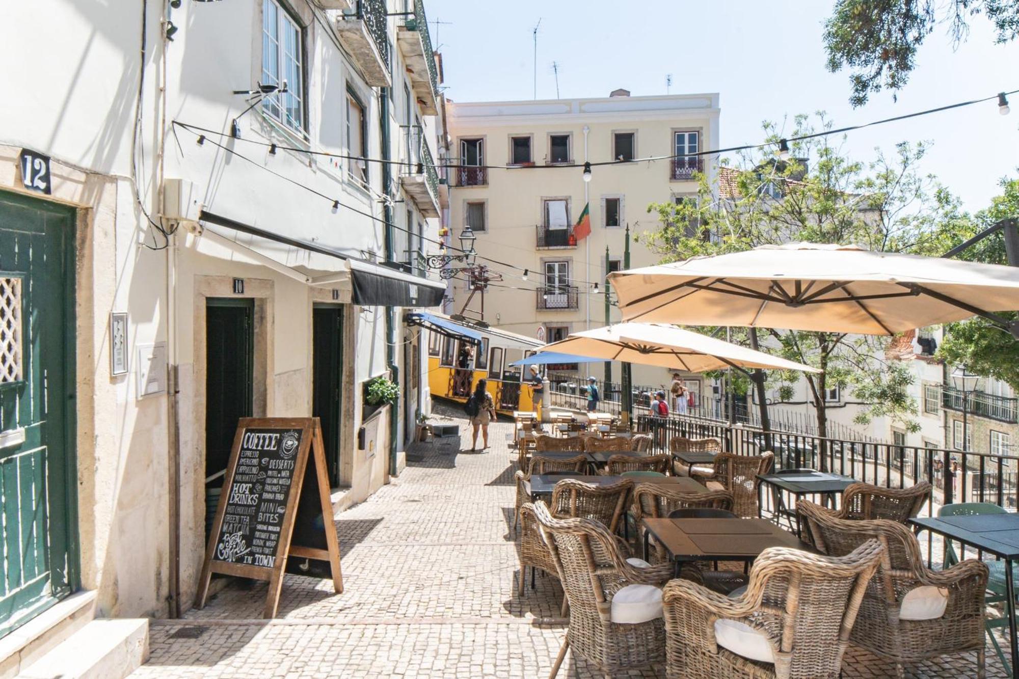 The Cordoeiros - Lisbon Apartments Exterior photo